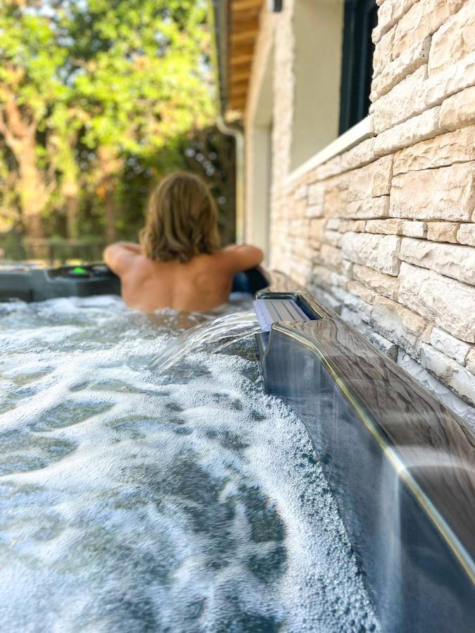 Lodge Coocon & Spa Nîmes Kültér fotó